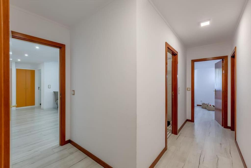 Spacious 3-Bedroom Condo In Lisbon Exterior photo
